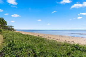 On the Beach, Toogoom